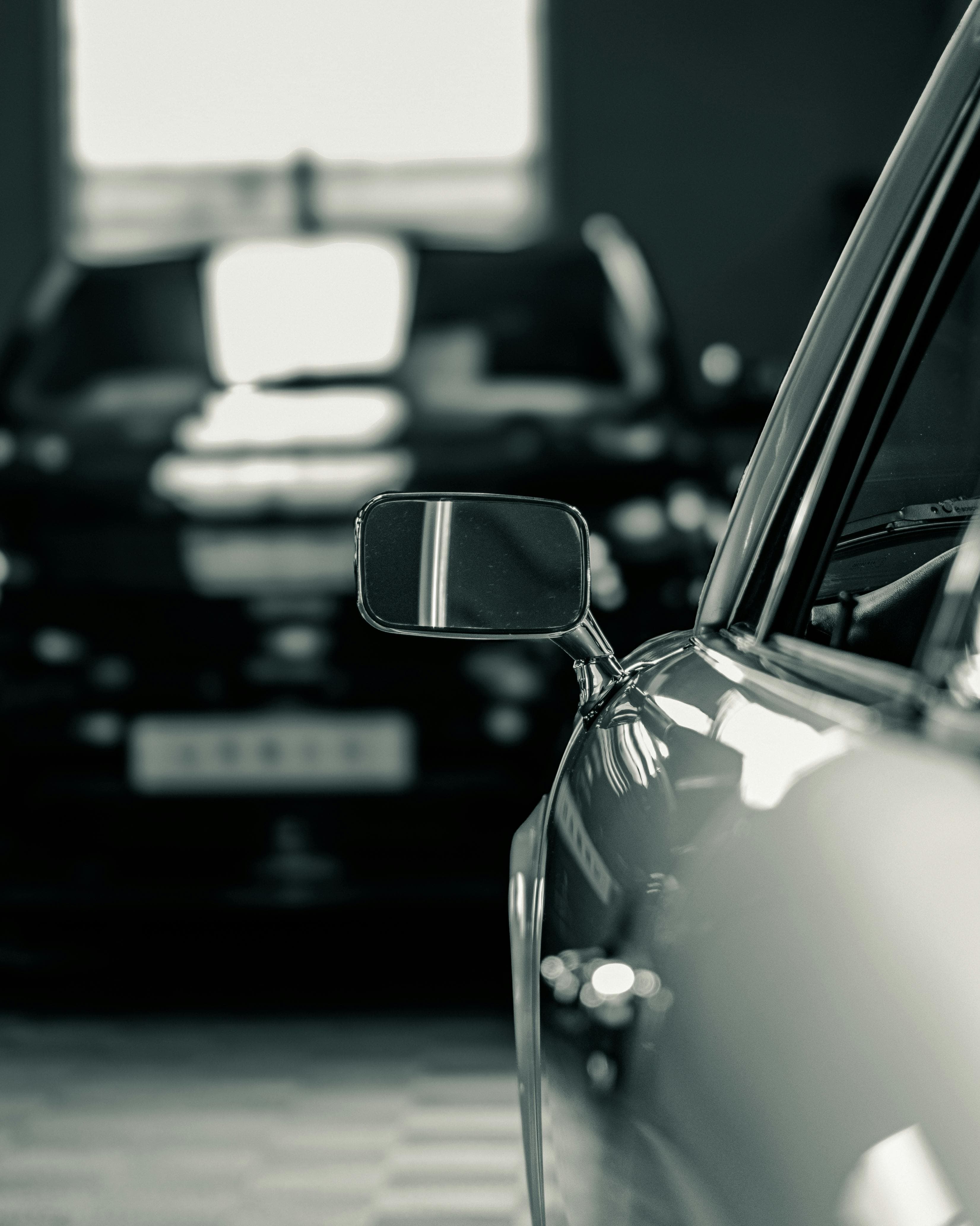 Chauffeur vehicle representing the Silvar booking journey from request to drop-off